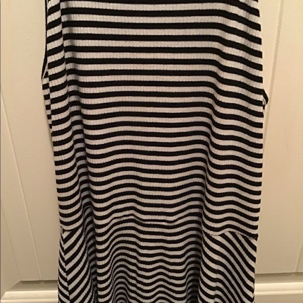 Sexy MOSSIMO Dress size medium - Picture 5 of 7